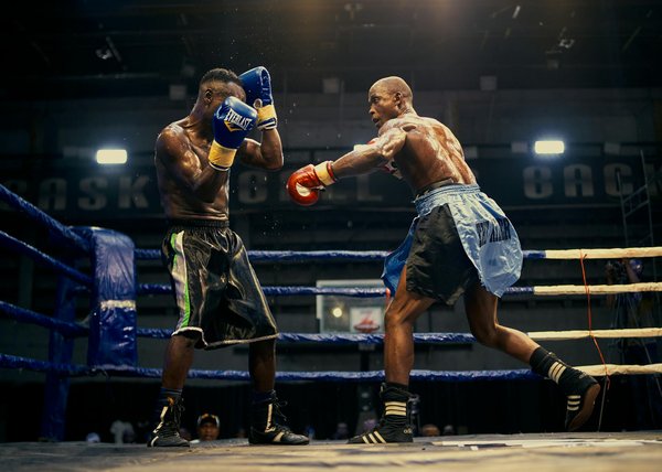 Plongée dans l'univers du football : technique et innovation